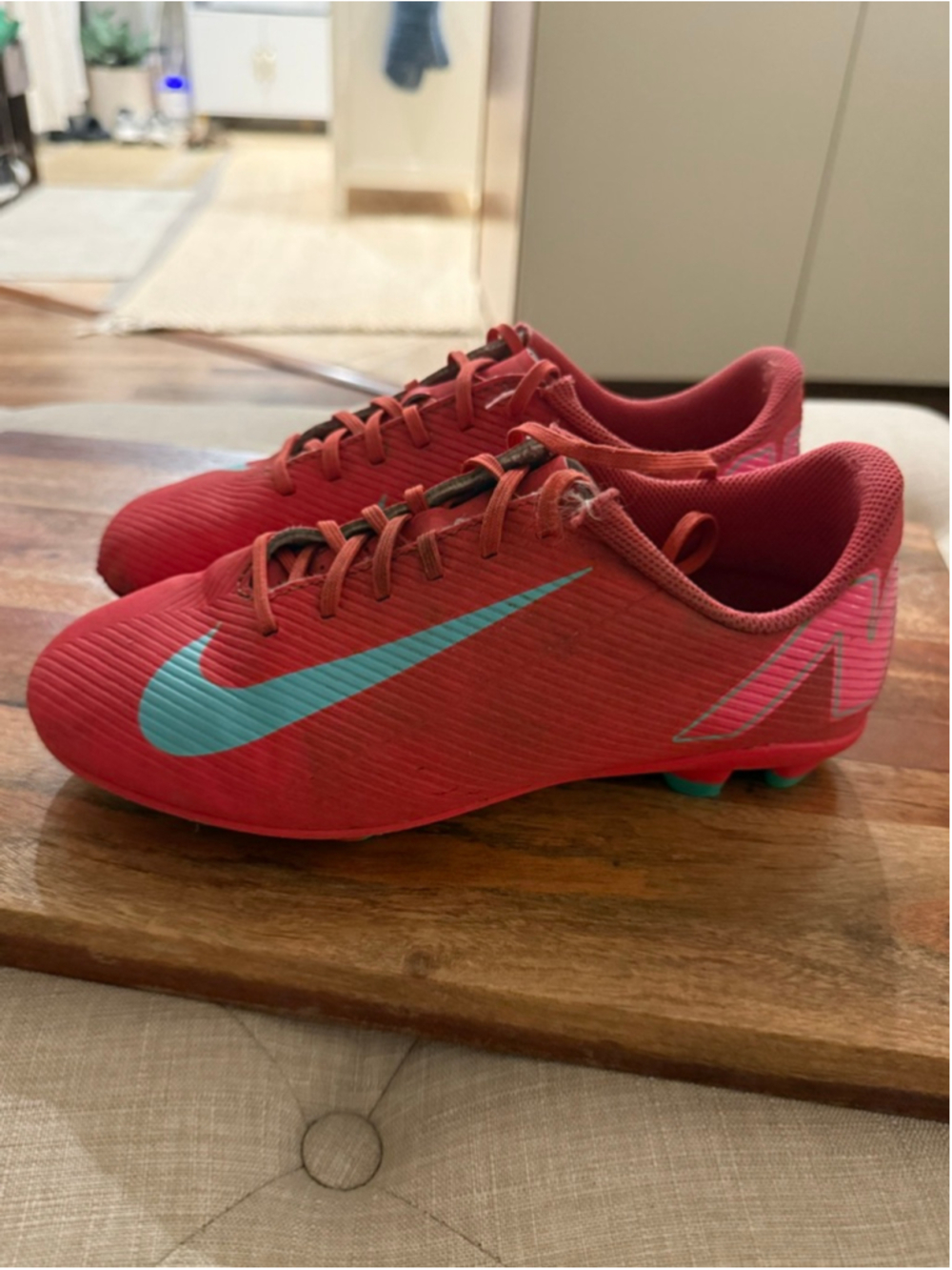 Boys Nike Soccer Cleats 6 (Big Boy) Red Blue